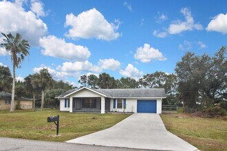 1202 E 7th St in Lehigh Acres, FL - Building Photo - Building Photo