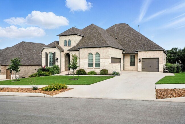 220 Corazon in Boerne, TX - Foto de edificio - Building Photo