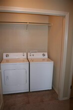 2855 Seneca N Ave in Fayetteville, AR - Building Photo - Building Photo