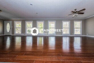 350 Pleasant Valley Rd in Mcdonough, GA - Building Photo - Building Photo