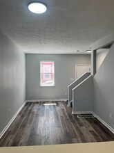 2023 Carey Wy in Pittsburgh, PA - Building Photo - Building Photo