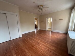 1724 Wightman St in Pittsburgh, PA - Building Photo - Building Photo