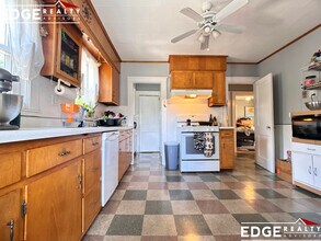 68 Franklin St, Unit 1 in Boston, MA - Foto de edificio - Building Photo