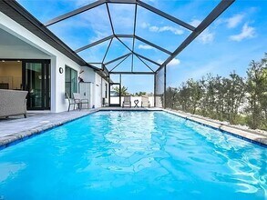 2825 SW 3rd St in Cape Coral, FL - Building Photo - Building Photo