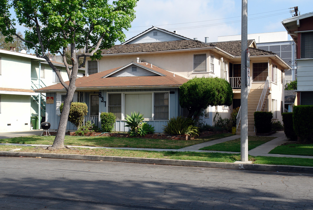 637 Howland Dr in Inglewood, CA - Building Photo