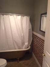 1340 S Hanover St, Unit D in Baltimore, MD - Building Photo - Building Photo