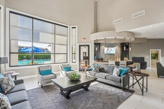 Channelside in Ft. Myers, FL - Foto de edificio - Building Photo