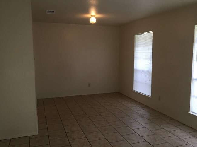 4310 Prairie Dr in Killeen, TX - Building Photo - Building Photo