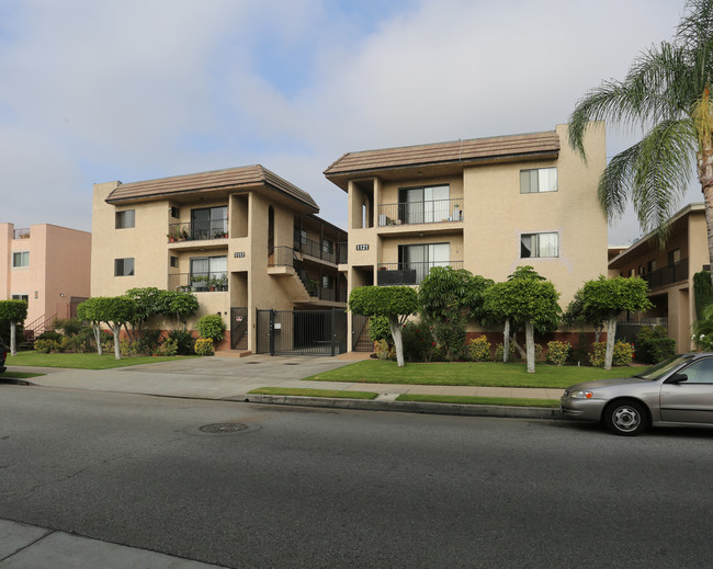 1117 N Maryland Ave in Glendale, CA - Building Photo - Building Photo