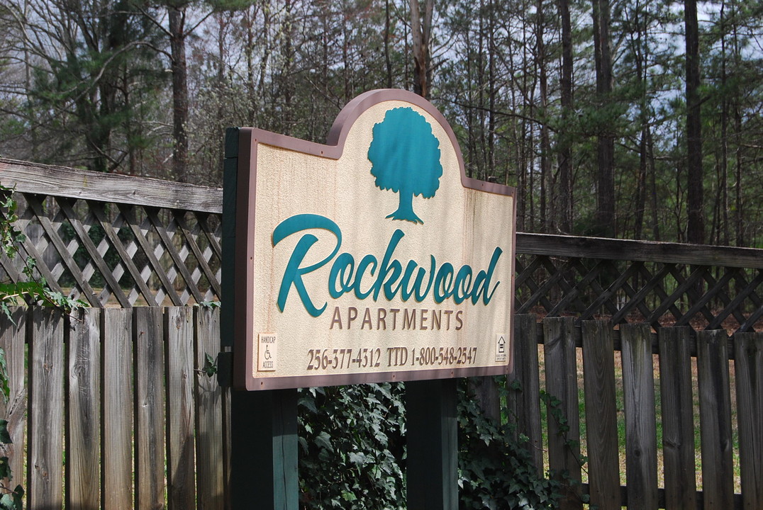 Rockwood Apartments in Rockford, AL - Building Photo