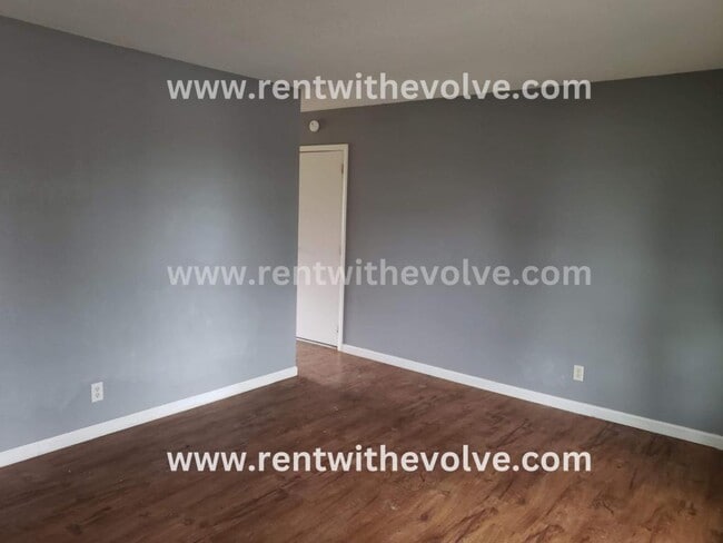 506 Layne Dr in Dunkirk, IN - Building Photo - Building Photo