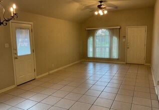 5010 Heather Ln, Unit 5010 Heather Lane - B in Killeen, TX - Building Photo - Building Photo