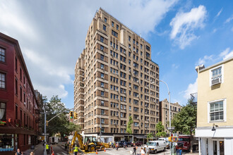 95 Christopher in New York, NY - Building Photo - Building Photo