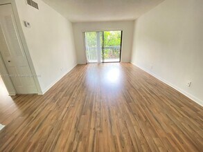 1820 N Congress Ave in West Palm Beach, FL - Building Photo - Building Photo