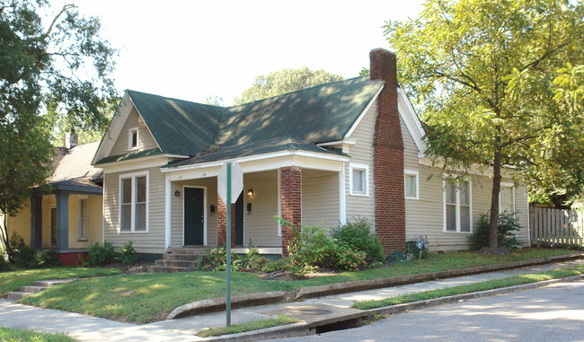 107-109 N Cooper St in Memphis, TN - Building Photo - Building Photo