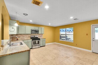 914 Ivycroft Ln in Spring, TX - Building Photo - Building Photo