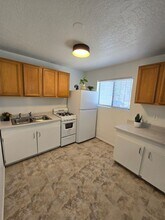 545 Alvarado Dr SE in Albuquerque, NM - Building Photo - Building Photo