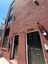 2034 N 15th St, Unit 2