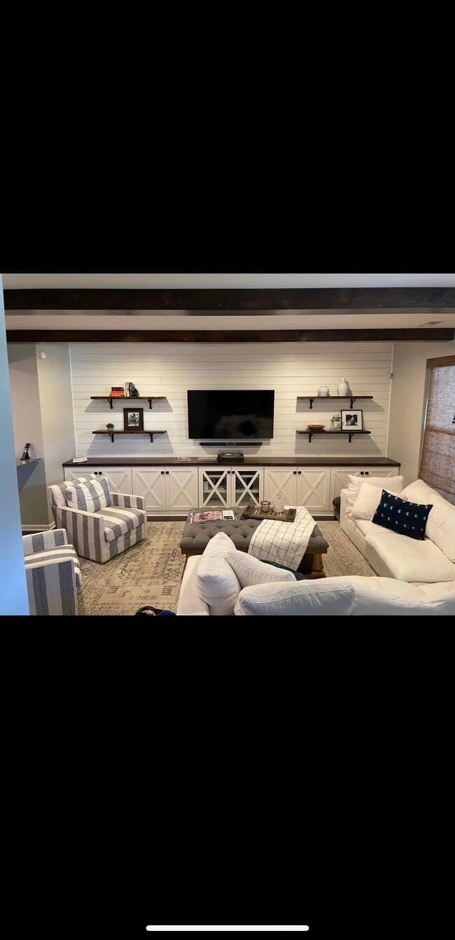 property at 1759 Fleetwood Dr