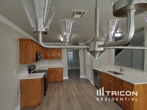 909 Zoe St in Royse City, TX - Foto de edificio - Building Photo