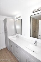 5289 Caputo Ave in North Port, FL - Foto de edificio - Building Photo