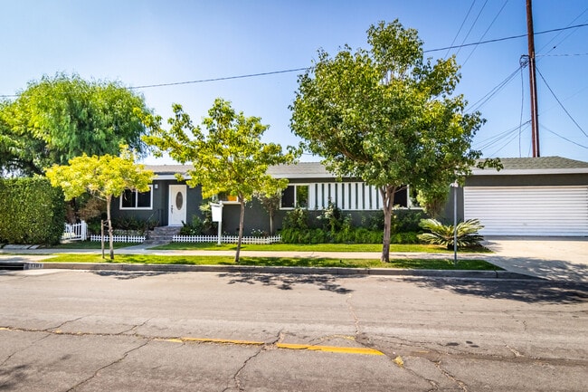 property at 1201 N California St
