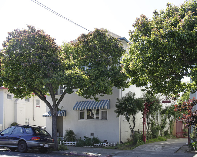 1039 45th St in Emeryville, CA - Building Photo - Building Photo