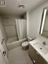 60 Central Park Roadway in Toronto, ON - Building Photo - Building Photo