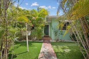 3490 William Ave in Miami, FL - Building Photo