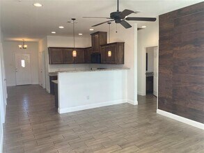 4811 Henry St in Greenville, TX - Building Photo - Building Photo