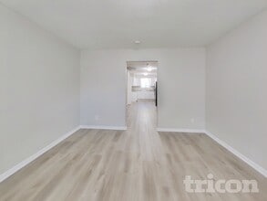 2706 Dewberry Ln in Pasadena, TX - Building Photo - Building Photo