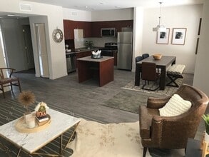 City Plaza Apartments in Escondido, CA - Building Photo - Building Photo