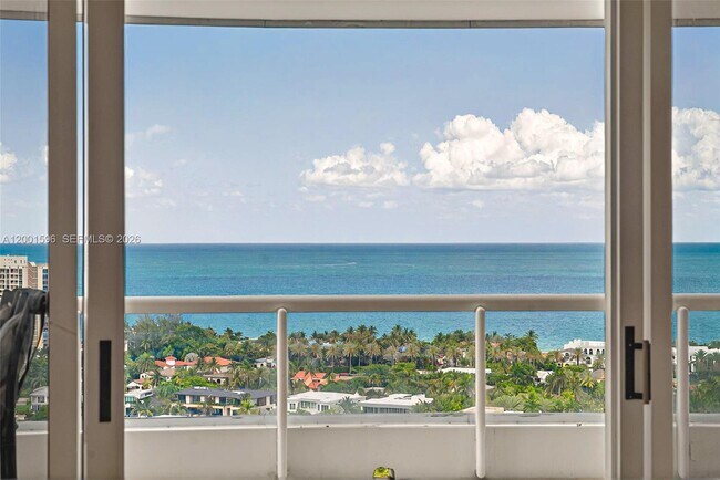 21050 Point Pl in Aventura, FL - Foto de edificio - Building Photo