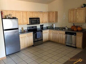 1626 Evergreen Dr, Unit 10 in Rapid City, SD - Building Photo - Building Photo