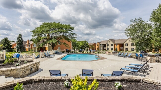 Fairway Lakes in Westerville, OH - Building Photo - Building Photo