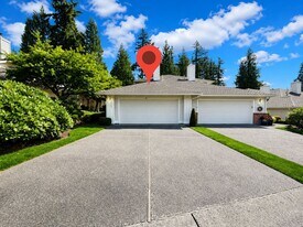 2009 Mill Pointe Dr SE in Mill Creek, WA - Building Photo