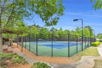 5480 Beaver Ridge Dr in Cumming, GA - Building Photo - Building Photo