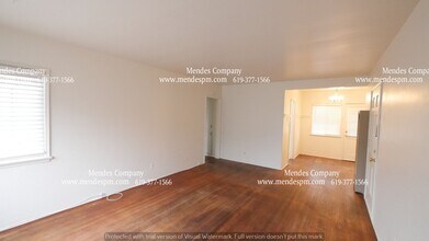 3823 Voltaire St in San Diego, CA - Building Photo - Building Photo