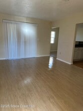 236 Bristol Ct in Melbourne, FL - Building Photo - Building Photo