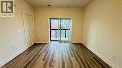 1100 Lackner Pl in Kitchener, ON - Building Photo - Building Photo