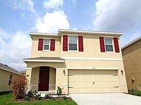 10927 Carlton Fields Dr in Riverview, FL - Building Photo
