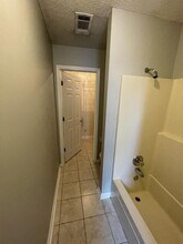 7785 Shadowland Dr in Memphis, TN - Building Photo - Building Photo