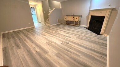 1289 Vintage Pl in Reston, VA - Building Photo - Building Photo
