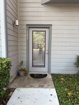 4209 Marathon Blvd, Unit 102 in Austin, TX - Building Photo
