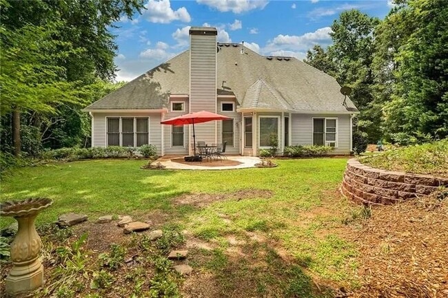 3915 High Gables E in Cumming, GA - Foto de edificio - Building Photo