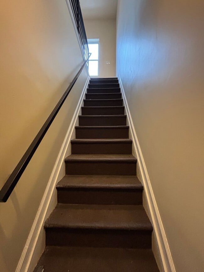 2113 E Huntingdon St in Philadelphia, PA - Building Photo - Building Photo