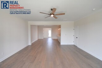 1461 Rebecca Johns Dr in Murfreesboro, TN - Building Photo - Building Photo