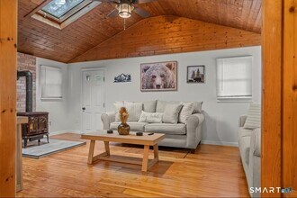 29 Shore Dr in Griswold, CT - Building Photo - Building Photo