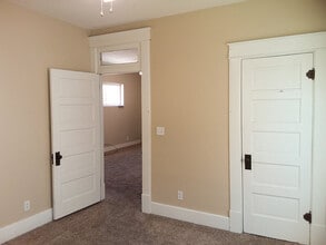 317 E Coal St in Brazil, IN - Building Photo - Building Photo