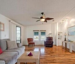 10091 Broken Woods Ct in North Fort Myers, FL - Building Photo - Building Photo